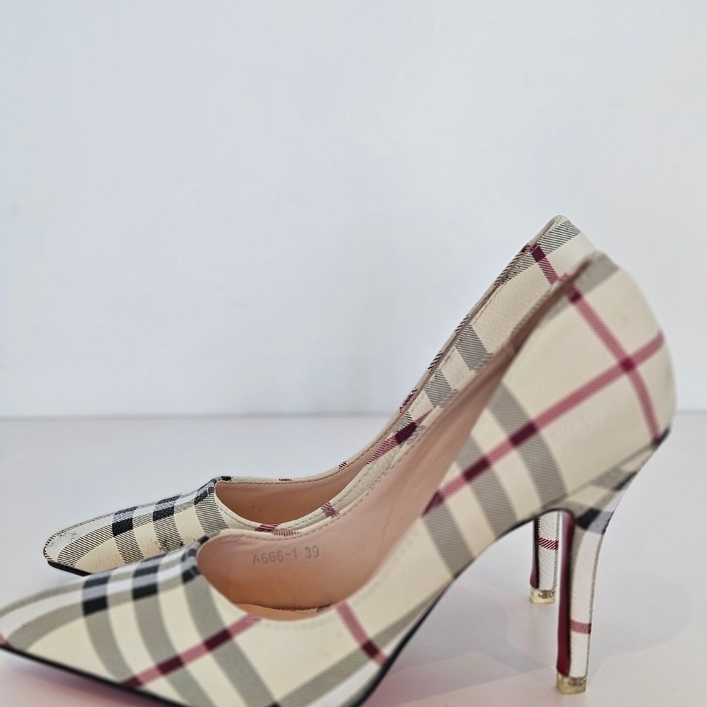 Elegant Plaid High Heel Pumps